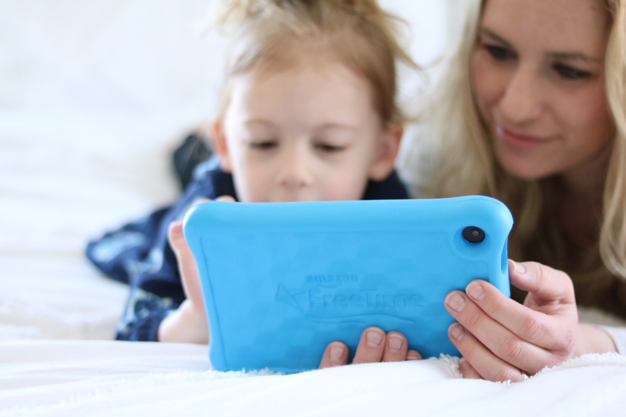 Family Time Amazon's Fire Kids Edition Tablet - best apps FreeTime Unlimted for Toddlers