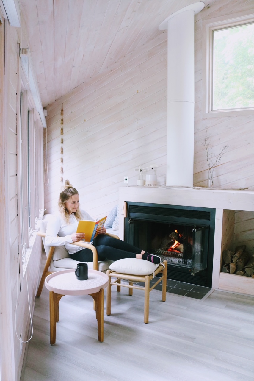 Triangle House on Lake Michigan Indoor Fireplace